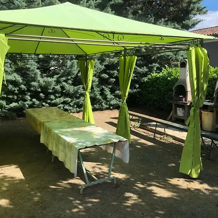 Hébergement de vacances Les Mûriers - Piscine Et Jeux - Ardèche Sud